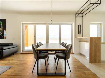 Penthouse 3 camere, S 100 mp + 90 mp terasa, Buna Ziua.