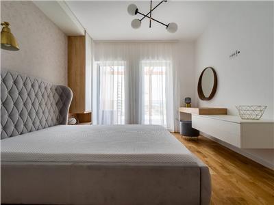 Penthouse 3 camere, S 100 mp + 90 mp terasa, Buna Ziua.