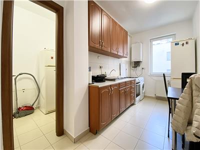 Apartament 3 camere, 2 bai, mobilat, bloc nou, str. Eremia Grigorescu.