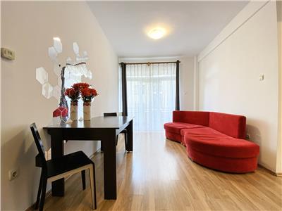 Apartament 3 camere, 2 bai, mobilat, bloc nou, str. Eremia Grigorescu.