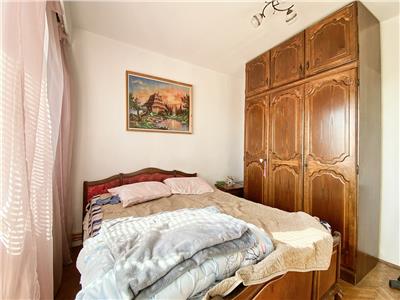 Apartament 3 camere, 2 bai, decomandat, mobilat, bd. N.Titulescu.