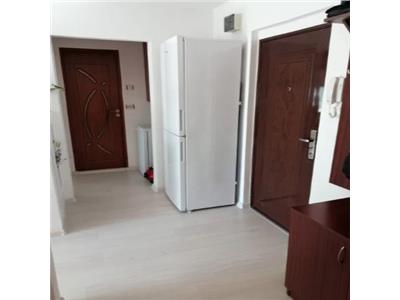 Apartament 2 camere, decomandat, mobilat, utilat, Intre Lacuri.