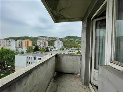 Apartament 3 camere, S 64 mp + 2 balcoane, semidecomandat, Grigorescu.