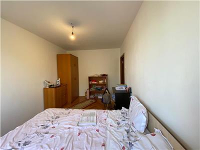 Apartament 3 camere, S 65 mp, decomandat, mobilat, Gheorghieni.