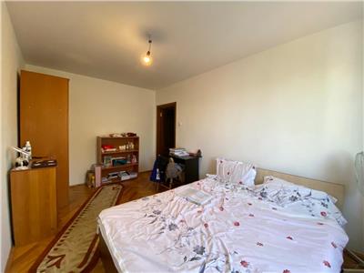 Apartament 3 camere, S 65 mp, decomandat, mobilat, Gheorghieni.