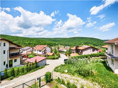 Casa individuala, 5 camere, panorama, piscina, padure, Gilau (Vest)