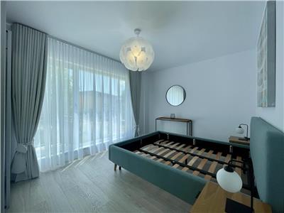 Apartament 2 camere, LUX, mobilat, zona Golden Tulip.