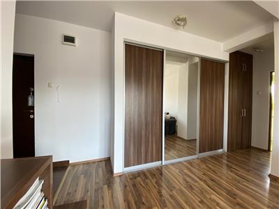 Apartament 2 camere, semidecomandat, mobilat, utilat, Mărăști.