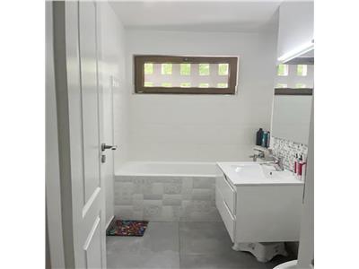Apartament 3 camere, decomandat, mobilat, utilat, Gheorghieni.