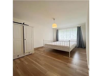 Apartament 3 camere, decomandat, mobilat, utilat, Gheorghieni.