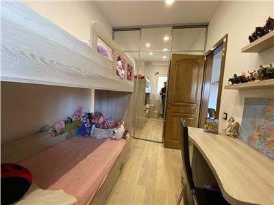 Apartament 3 camere, decomandat,  mobilat, utilat, Mărăști.