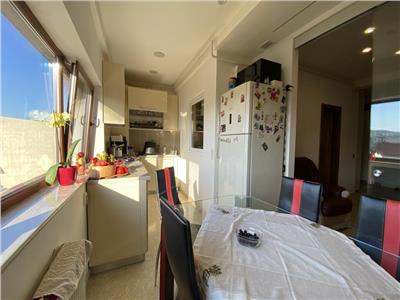 Apartament 3 camere, decomandat,  mobilat, utilat, Mărăști.