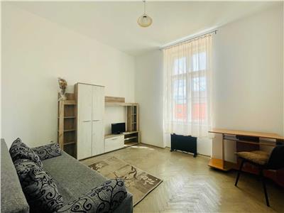 Apartament 2 camere, decomandat, mobilat, Ultracentral.