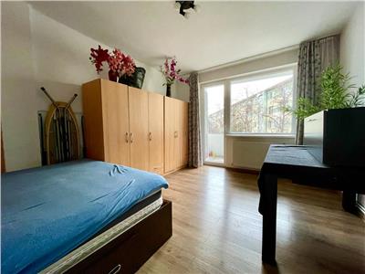 Apartament 2 camere, decomandat, mobilat, utilat, Ultracentral.