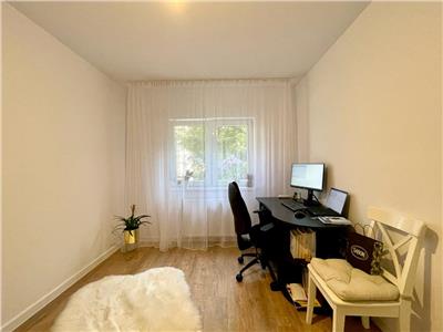 Apartament 3 camere, S 65 mp , mobilat, utilat, Semicentral.