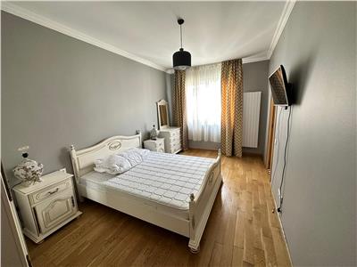 Apartament 3 camere, S 85 mp + terasa, Zorilor.