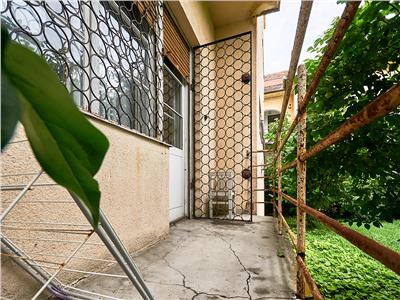 1/2 Vila interbelica de pe strada D. Cantemir, cartier Andrei Muresanu
