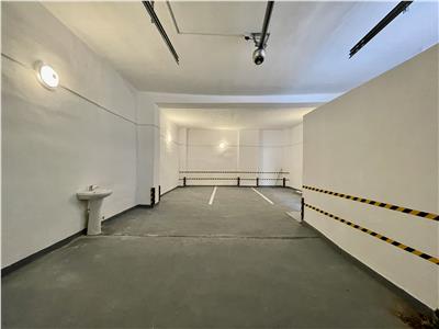 Casa 5 camere, S 200 mp + terasa, Semicentral.