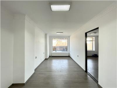 Casa 5 camere, S- 200 mp + terasa, Semicentral.