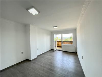 Casa 5 camere, S 200 mp + terasa, Semicentral.