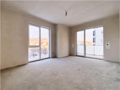 Apartament 3 camere Decomandat, S-75mp+4 mp terasa, bloc nou
