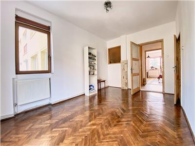 Apartament 2 camere, S63mp+balcon, str. Horea