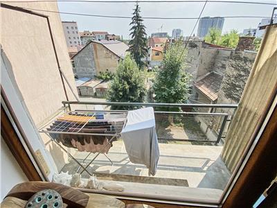 Apartament 2 camere, S63mp+balcon, str. Horea
