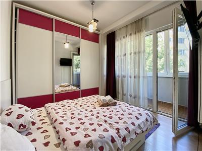 Apartament 3 camere, bloc nou, Piata Mihai Viteazu, Centru