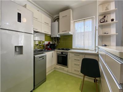 Apartament 3 camere, bloc nou, Piata Mihai Viteazu, Centru