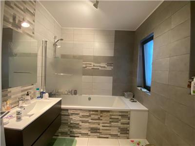 Apartament 2 camere, bloc nou, parcare, mobilat, Buna Ziua.