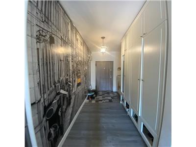 Apartament 2 camere, bloc nou, parcare, mobilat, Buna Ziua.