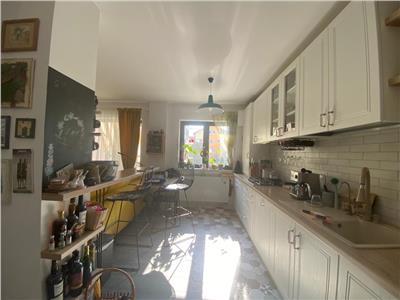 Apartament 2 camere, bloc nou, parcare, mobilat, Buna Ziua.