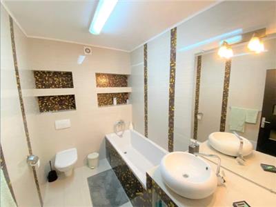 Apartament 3 camere, S 105 mp, mobilat, utilat, Semicentral.