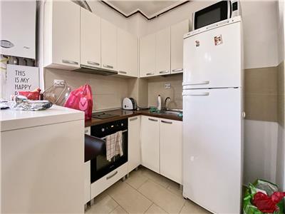 Apartament 2 camere, semidecomandat, mobilat, utilat, Zorilor.