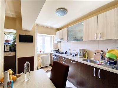 Apartament 3 camere, S74mp + 5mp balcon, Piata Marasti, Telekom
