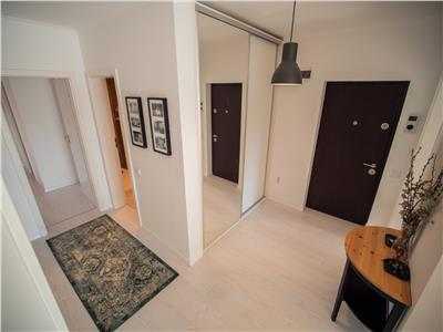 Apartament 3 camere, Lux, S80 mp+30 mp terasa, bloc nou, Buna Ziua