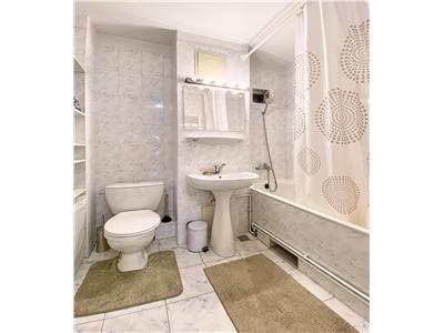 Apartament 3 camere decomandat, etaj 3/8, str. Dorobantilor