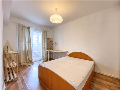Apartament 3 camere decomandat, etaj 3/8, str. Dorobantilor