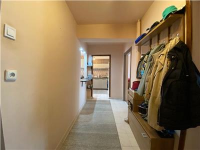 Apartament 3 camere, S 77 mp, decomandat, mobilat, Mărăști.