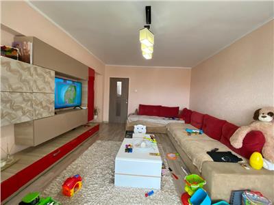 Apartament 3 camere, S 77 mp, decomandat, mobilat, Mărăști.