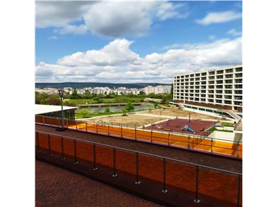 Apartament 2 camere, decomandat, bloc nou, parcare, Viva City.
