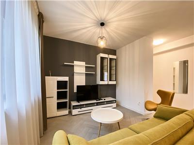 Apartament 3 camere, 2 bai, bloc nou, mobilat, etaj 1/2, Europa