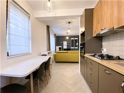 Apartament 3 camere, 2 bai, bloc nou, mobilat, etaj 1/2, Europa