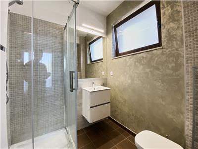 Apartament 3 camere, 2 bai, bloc nou, mobilat, etaj 1/2, Europa