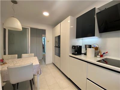 Apartament 3 camere, decomandat, mobilat, utilat, Louis Pasteur.