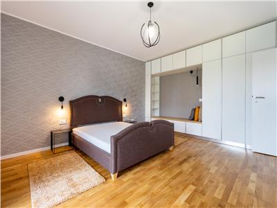 Apartament 3 camere, S 100 mp + parcare, Buna Ziua.