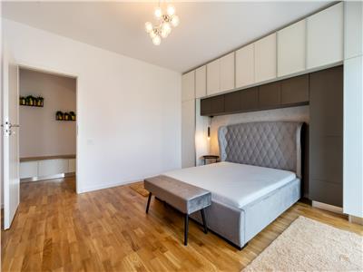 Apartament 3 camere, S 100 mp + parcare, Buna Ziua.