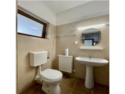 Duplex 5 camere, S 170 mp + gradina + parcare, zona Grand Hotel Italia.