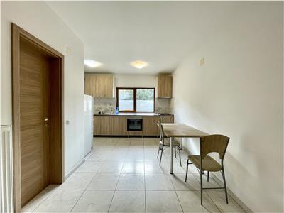 Duplex 5 camere, S 170 mp + gradina + parcare, zona Grand Hotel Italia.