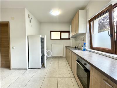 Duplex 5 camere, S 170 mp + gradina + parcare, zona Grand Hotel Italia.